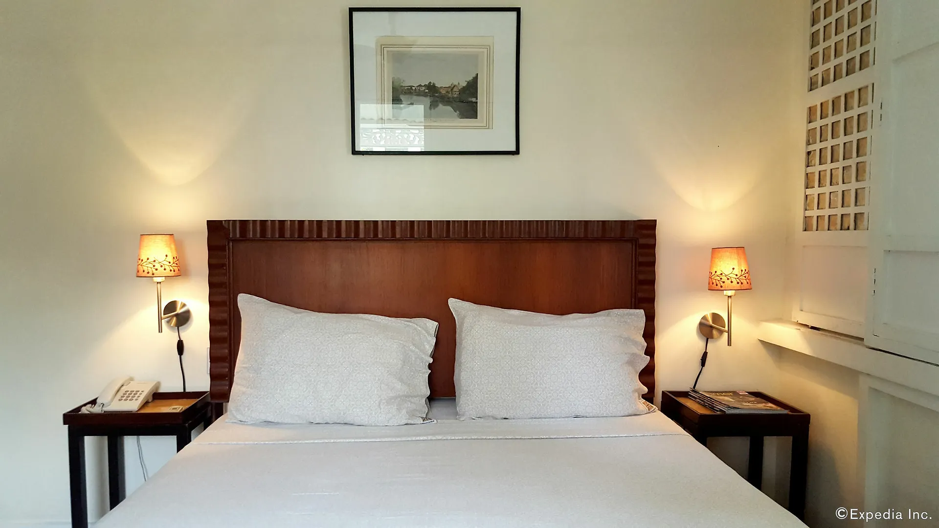 Charming La Casita Mercedes, 5Br And 5Tb For Family And Friends Staycation Bed & Breakfast Makati City
