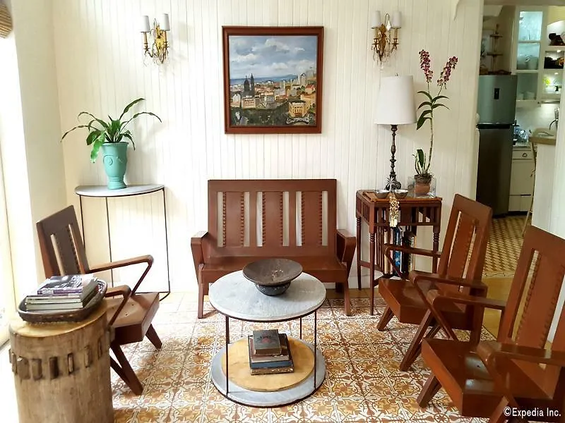 La Casita Mercedes Makati City